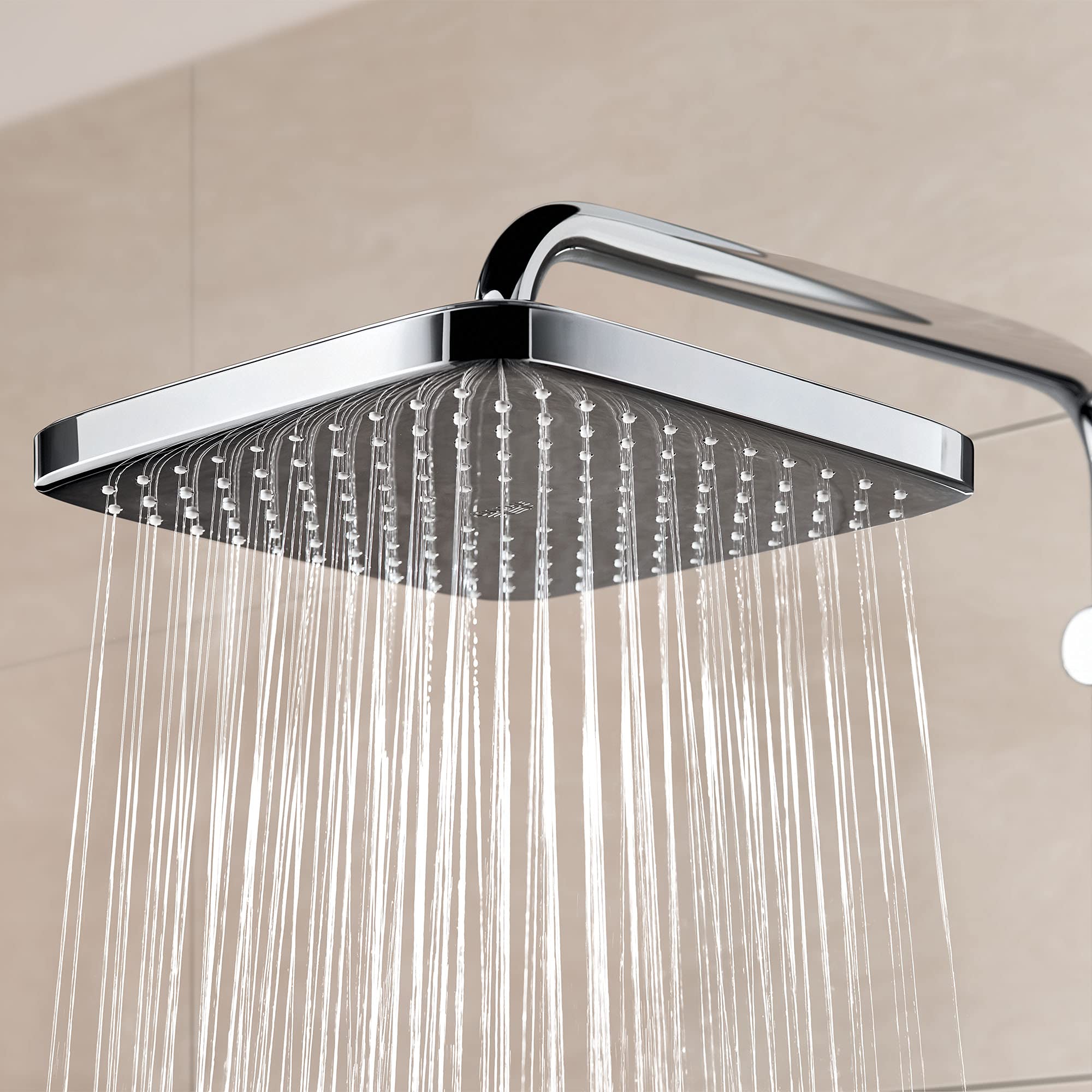 GROHE Tempesta 250 Rain Shower head in Starlight Chrome - Square - Image 3